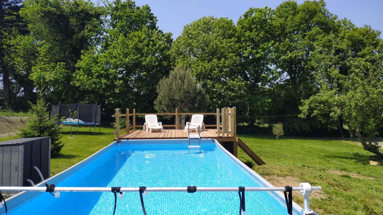 Gite "La Renaudaie" - Piscine Juvigny Les Vallees エクステリア 写真
